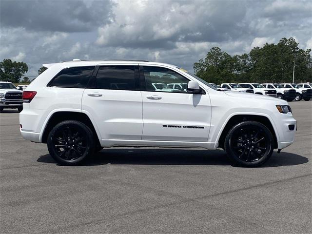 used 2022 Jeep Grand Cherokee car, priced at $27,976