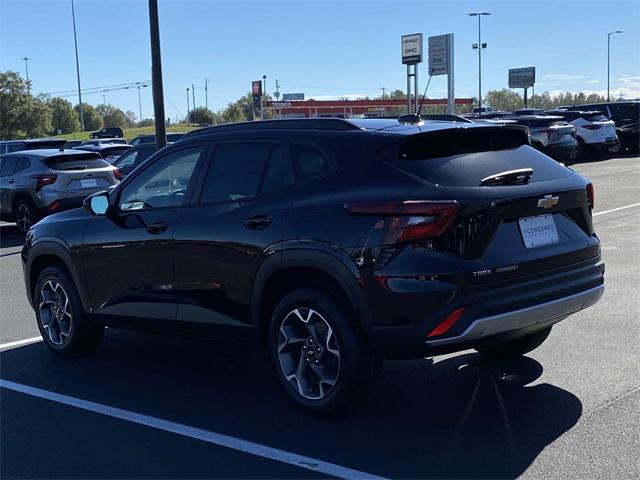 new 2025 Chevrolet Trax car, priced at $23,595