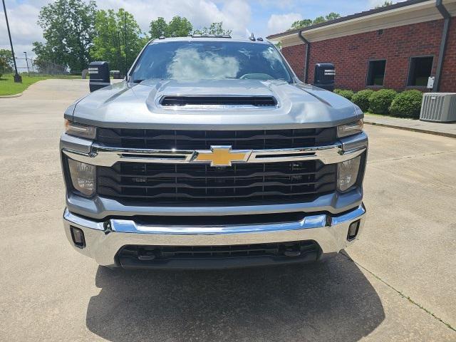used 2024 Chevrolet Silverado 2500 car, priced at $53,547
