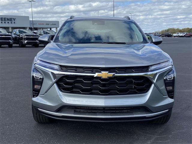 new 2025 Chevrolet Trax car, priced at $23,595