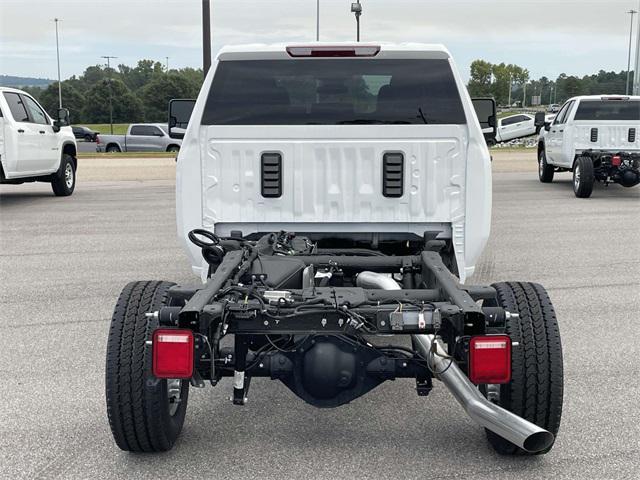 new 2025 GMC Sierra 2500 car, priced at $44,359