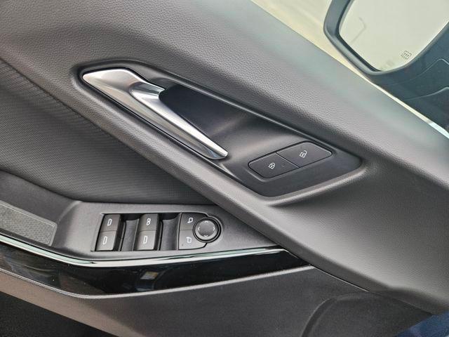 new 2026 Chevrolet Equinox car, priced at $28,499