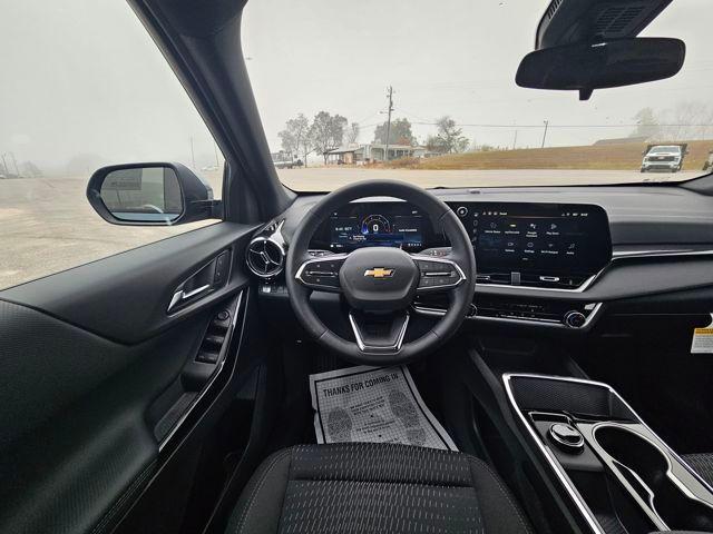 new 2026 Chevrolet Equinox car, priced at $28,499