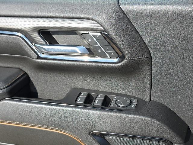used 2024 GMC Sierra 2500 car, priced at $75,111