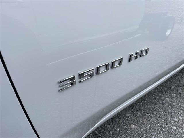 new 2024 Chevrolet Silverado 3500 car, priced at $72,642