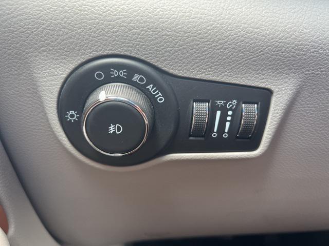 used 2022 Jeep Compass car, priced at $22,887