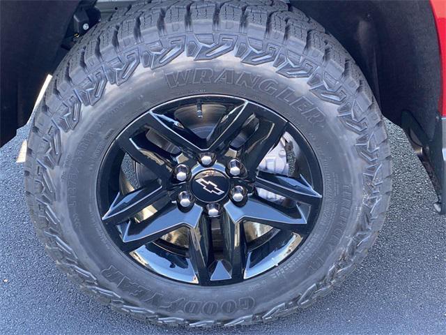 new 2025 Chevrolet Silverado 1500 car