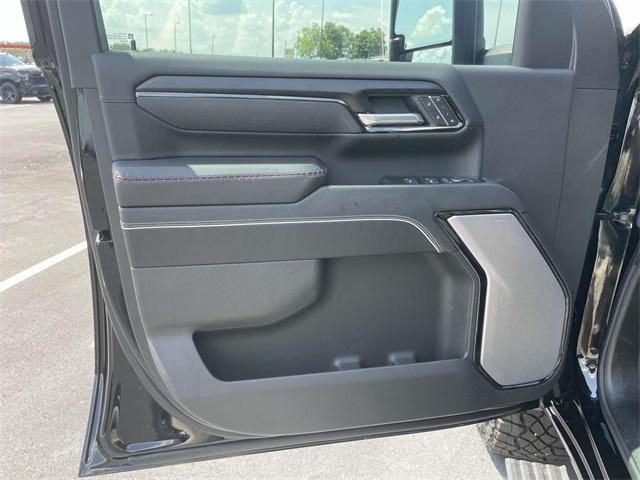 new 2025 GMC Sierra 2500 car, priced at $85,914