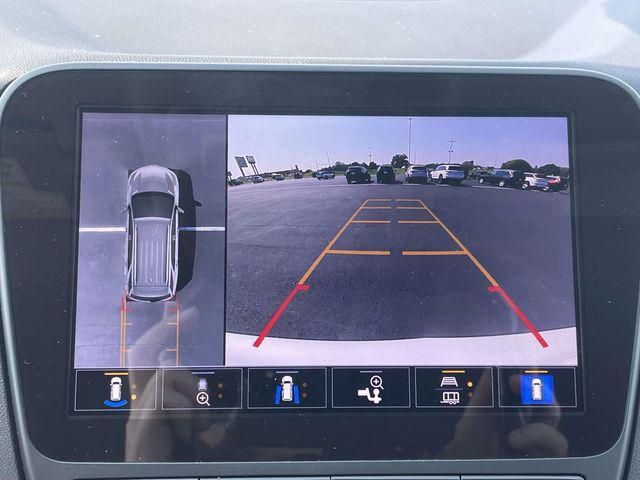 used 2022 Chevrolet Equinox car, priced at $18,999