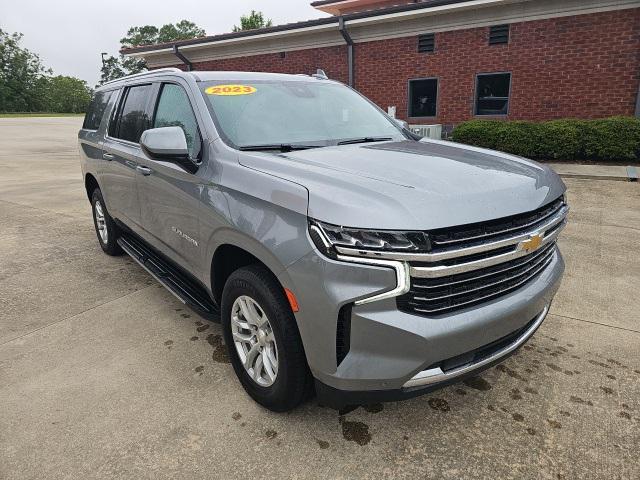 used 2023 Chevrolet Suburban car, priced at $46,987