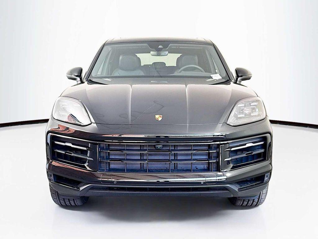 new 2025 Porsche Cayenne car, priced at $95,555