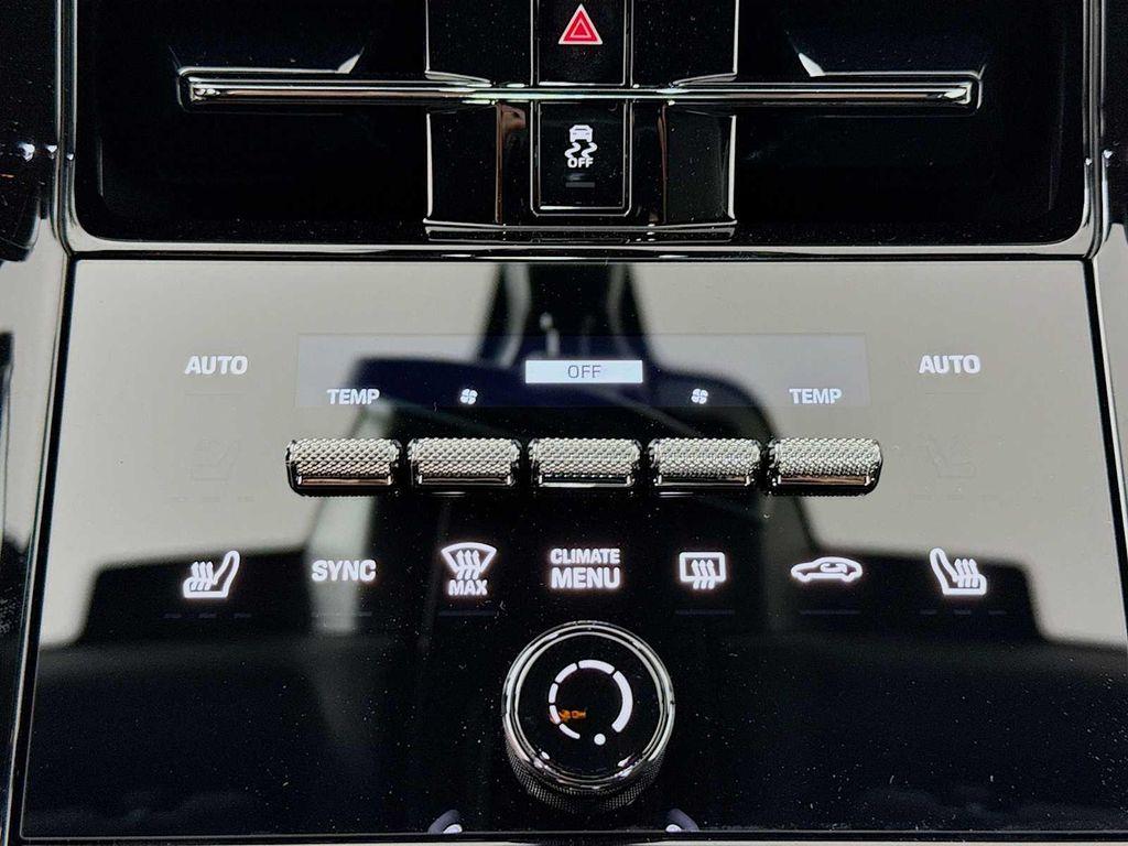 new 2026 Porsche Panamera car, priced at $134,060