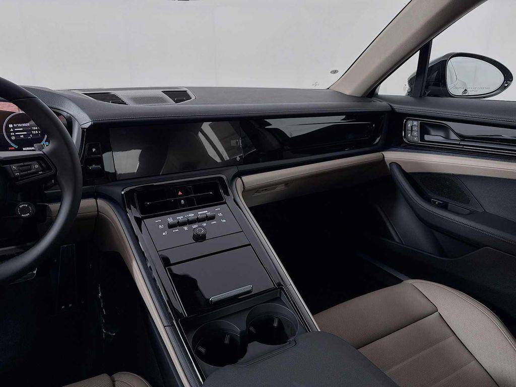 new 2025 Porsche Panamera car, priced at $120,965