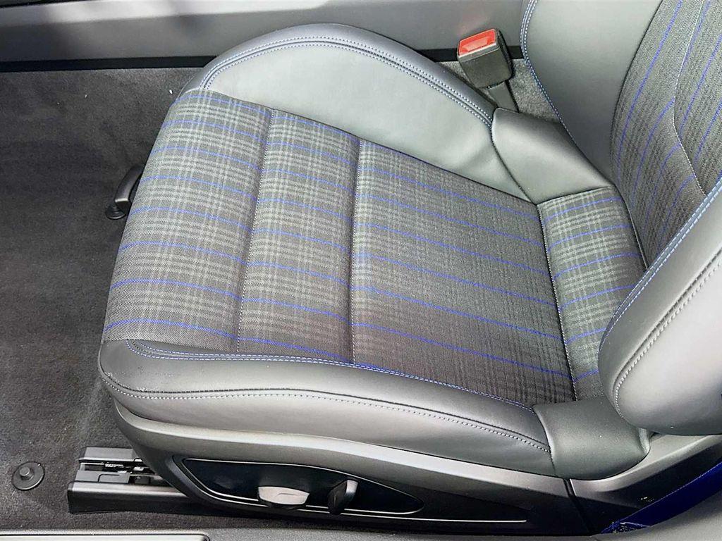 new 2026 Porsche 911 car, priced at $182,590