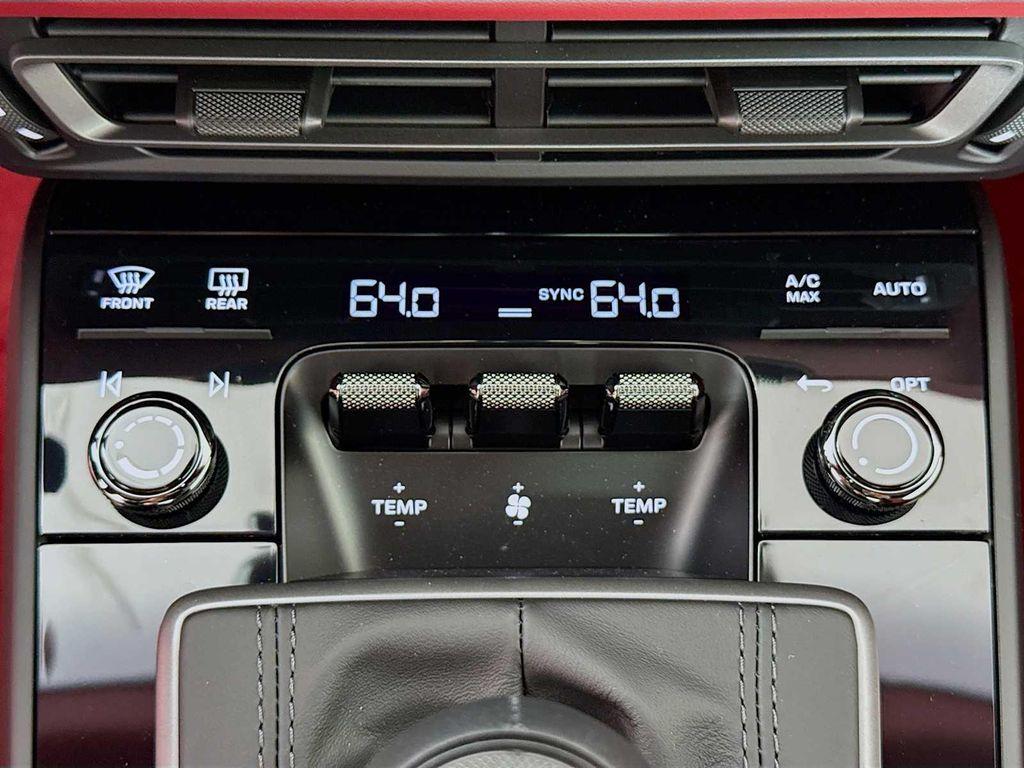 new 2024 Porsche 911 car