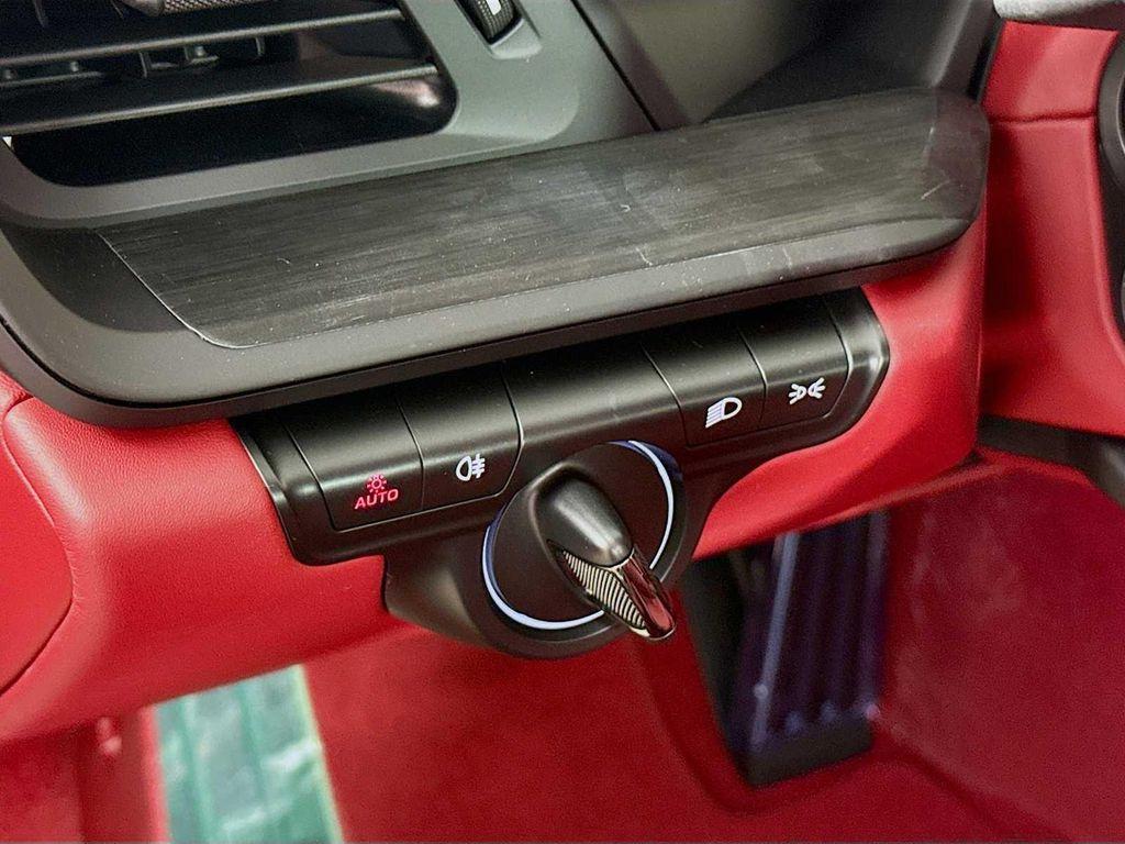 new 2024 Porsche 911 car