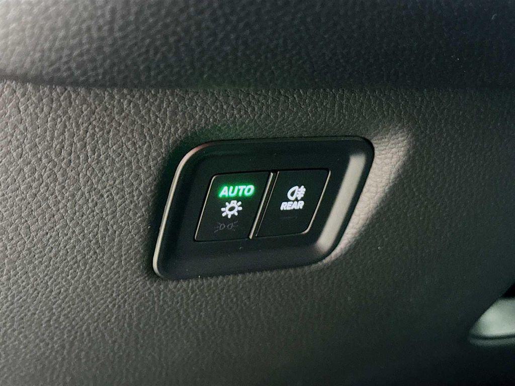 new 2026 Porsche Cayenne car, priced at $123,680