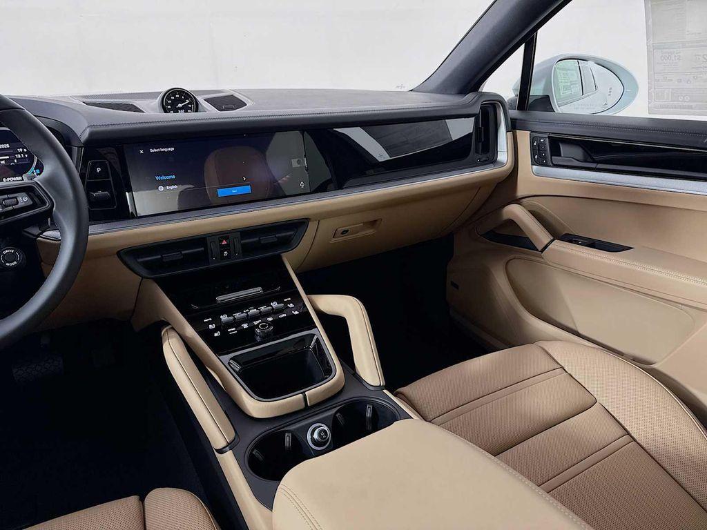 new 2025 Porsche Cayenne car, priced at $120,915