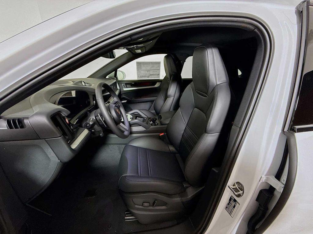 new 2025 Porsche Cayenne car, priced at $122,435