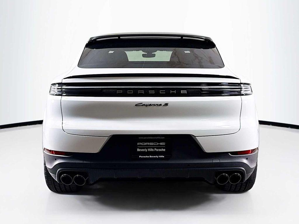 new 2025 Porsche Cayenne car, priced at $122,435
