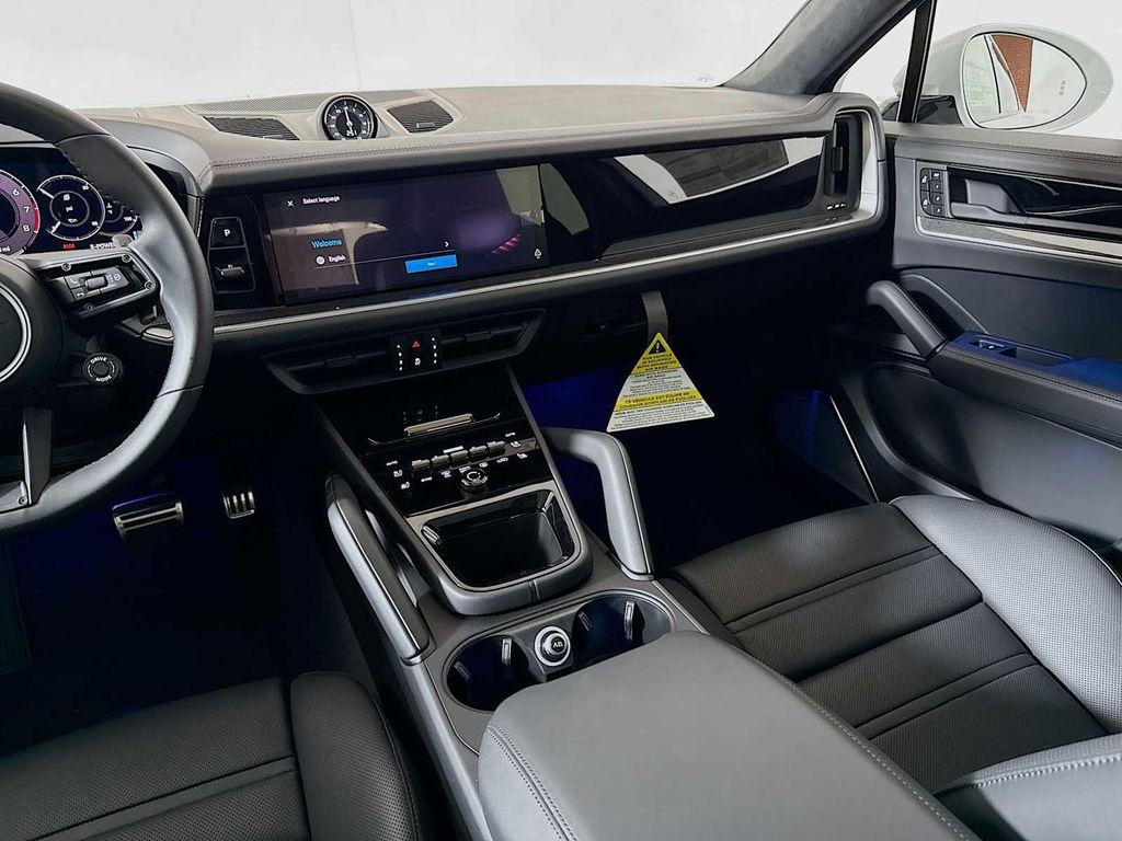 new 2025 Porsche Cayenne car, priced at $180,125