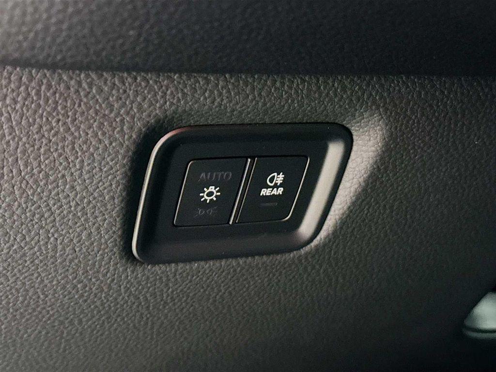 new 2026 Porsche Cayenne car, priced at $128,950