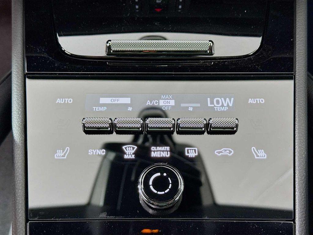 new 2026 Porsche Cayenne car, priced at $95,910