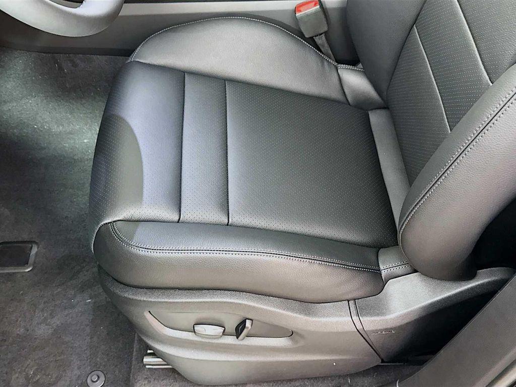 new 2026 Porsche Cayenne car, priced at $95,910