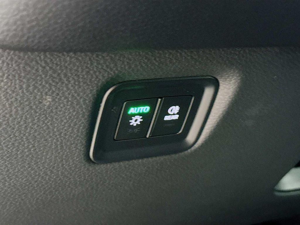 new 2026 Porsche Cayenne car, priced at $95,910