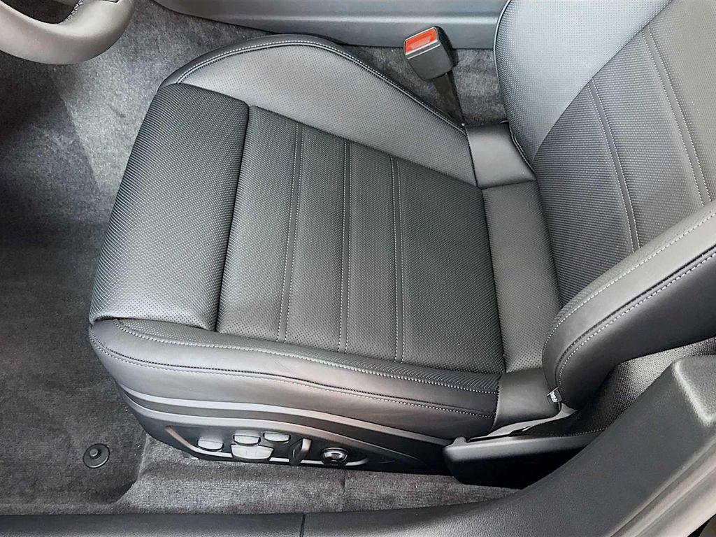 new 2026 Porsche Panamera car, priced at $248,600