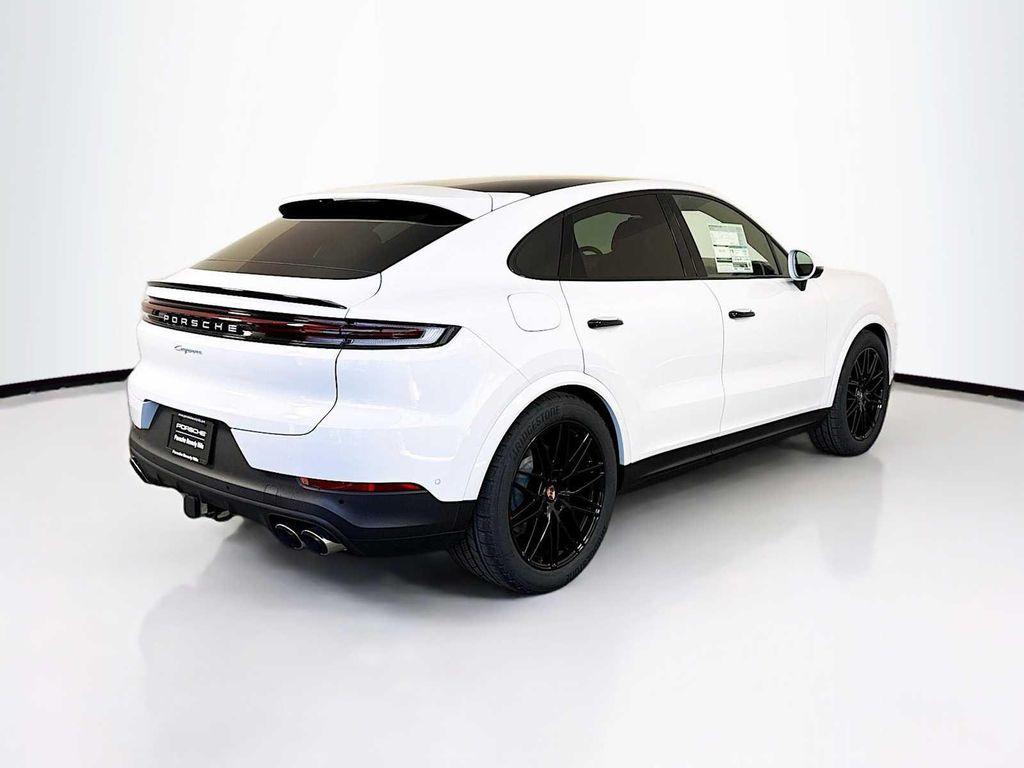 new 2025 Porsche Cayenne car, priced at $112,065