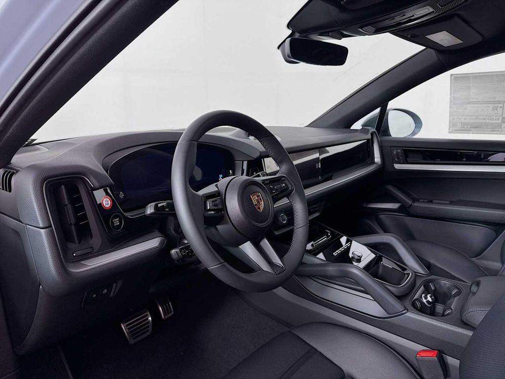 new 2025 Porsche Cayenne car, priced at $136,485
