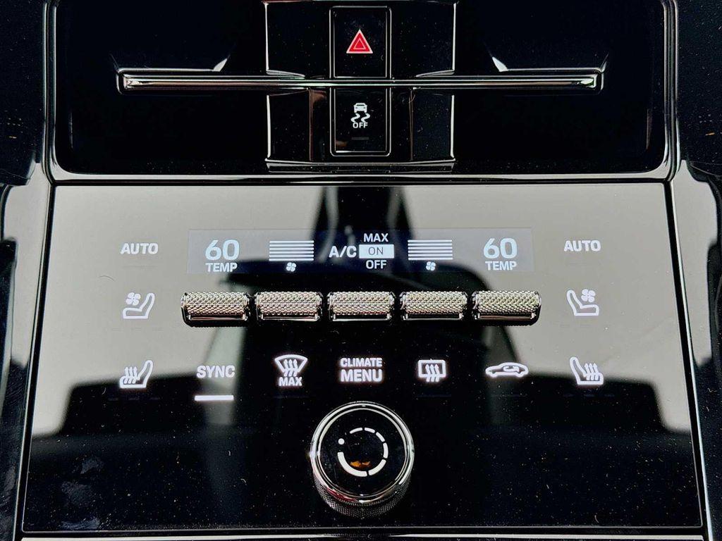 new 2025 Porsche Panamera car, priced at $123,315