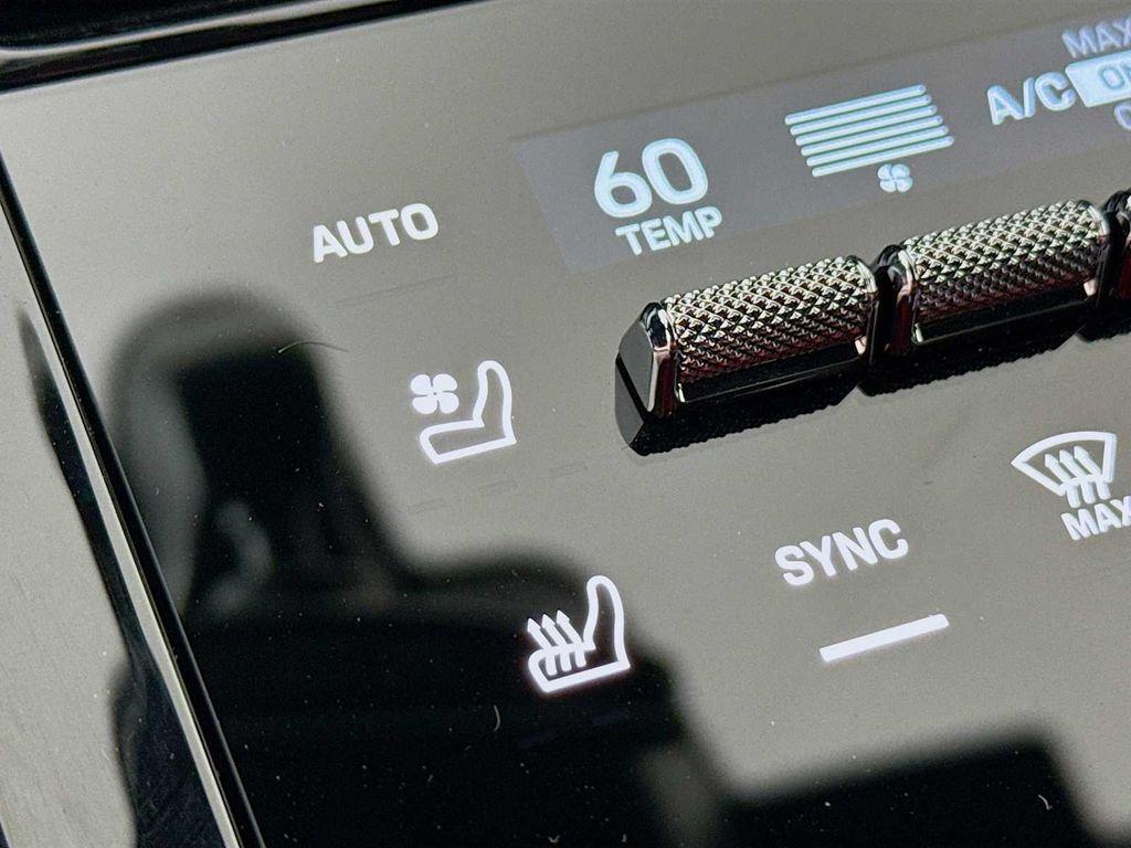 new 2025 Porsche Panamera car, priced at $123,315