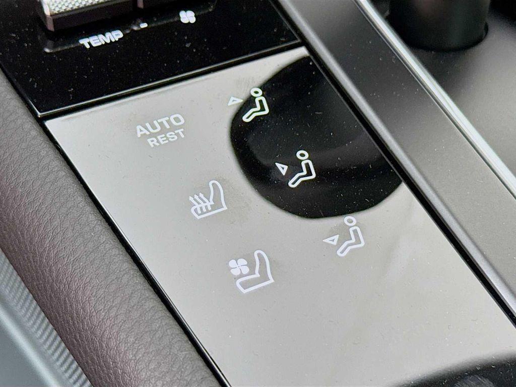 new 2025 Porsche Macan car, priced at $78,075