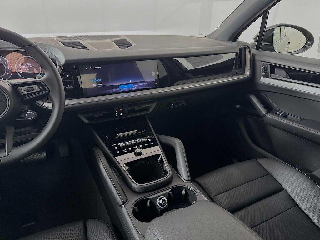 new 2026 Porsche Cayenne car, priced at $101,170