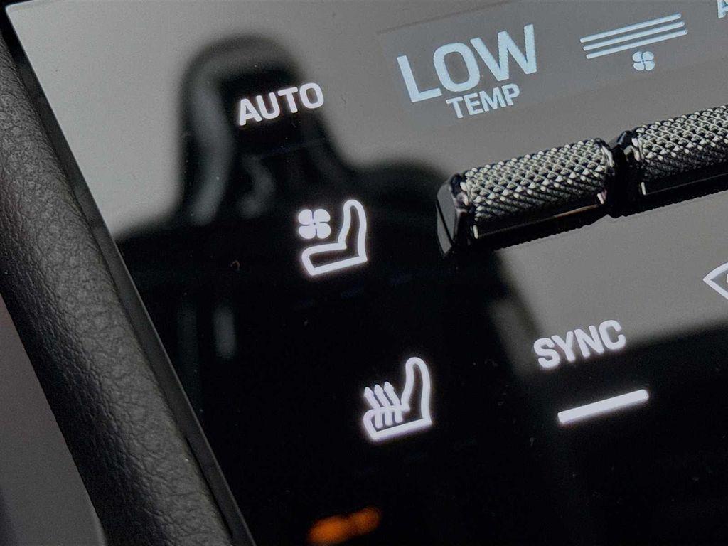 new 2026 Porsche Cayenne car, priced at $101,170