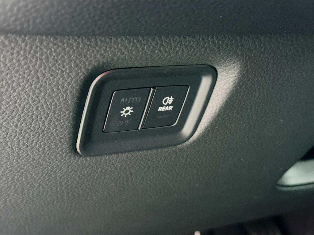 new 2026 Porsche Cayenne car, priced at $125,120