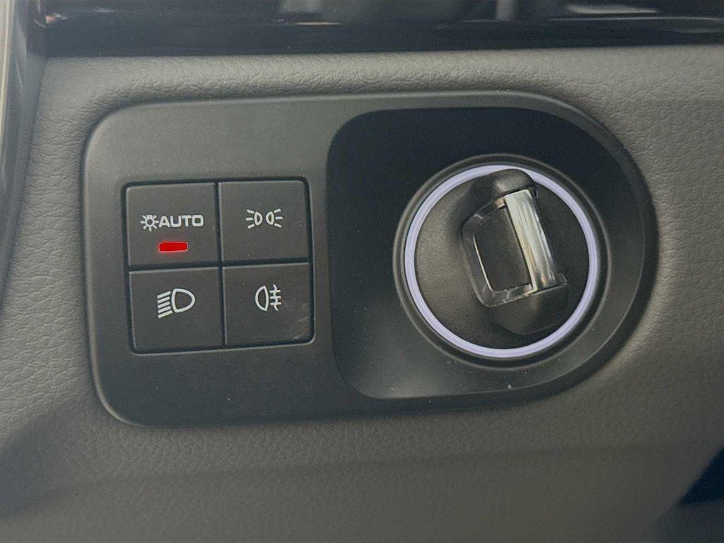 used 2022 Porsche Cayenne car, priced at $76,791