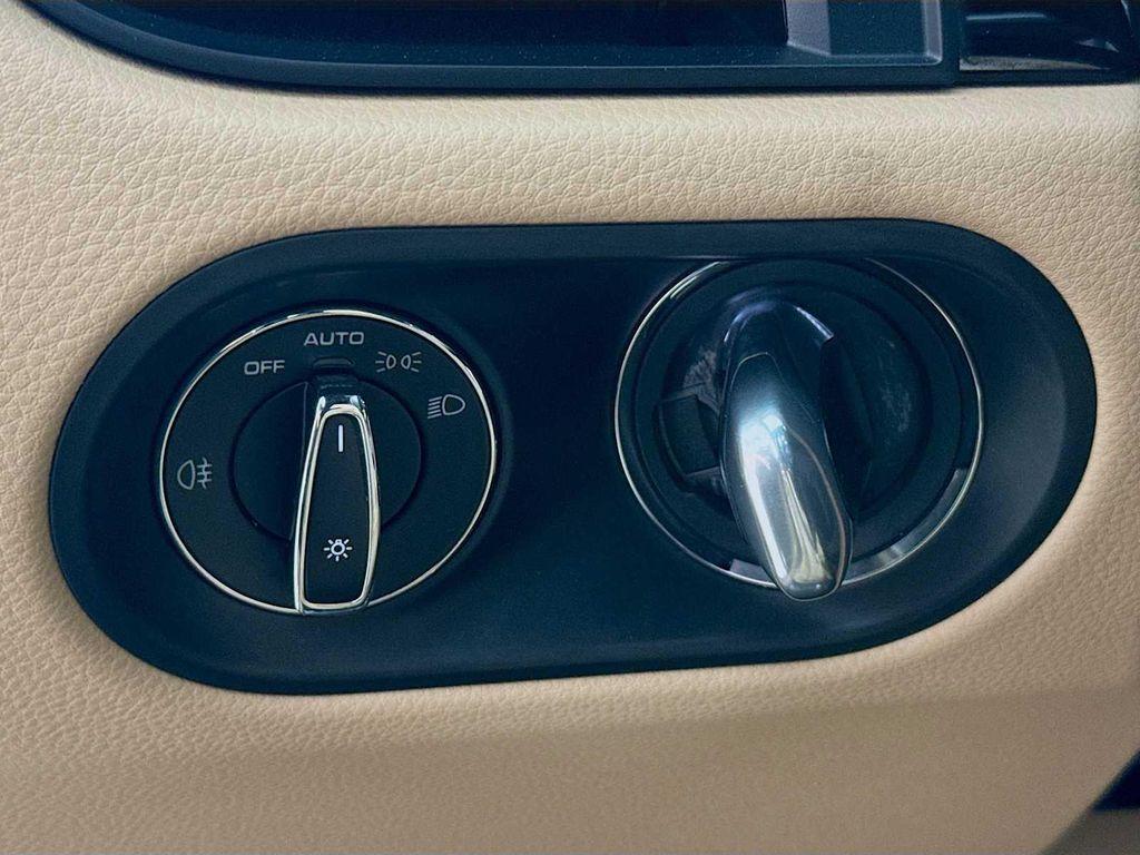 used 2022 Porsche Macan car, priced at $47,491