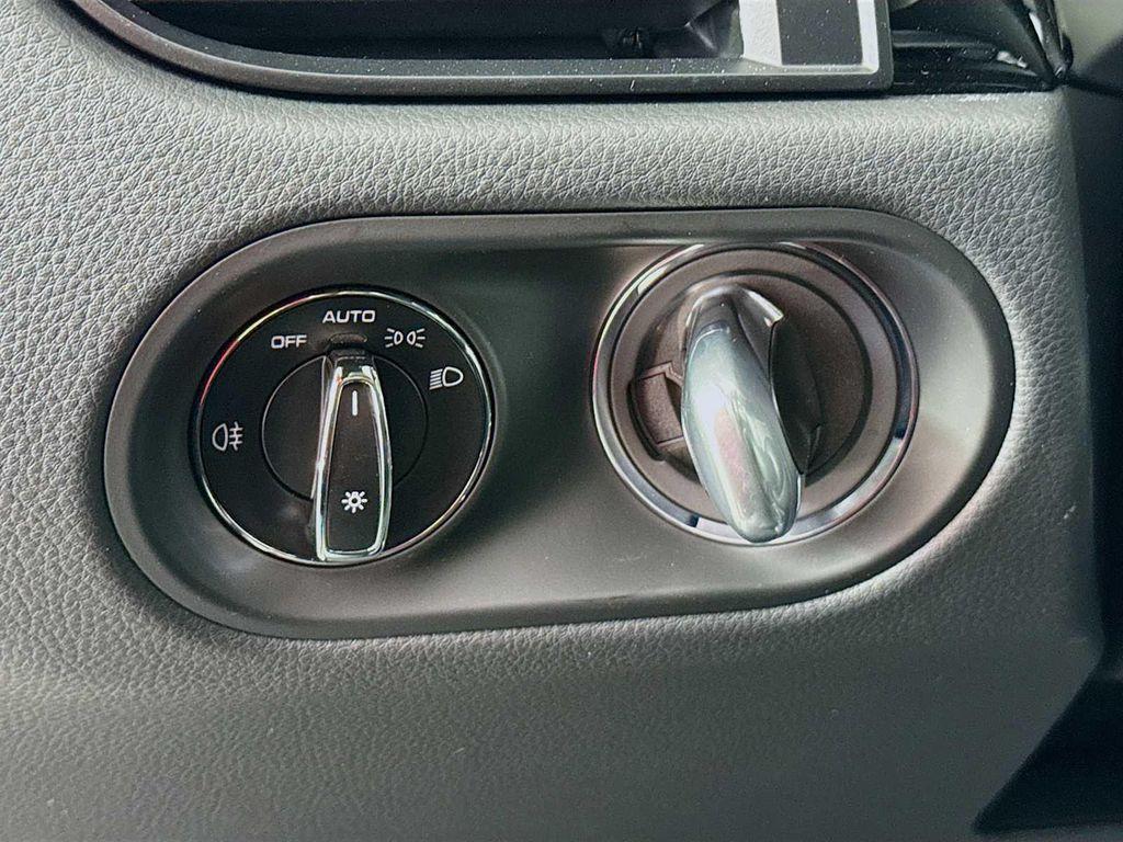 new 2025 Porsche Macan car, priced at $87,125