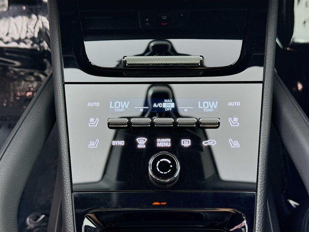 used 2024 Porsche Cayenne car, priced at $101,991