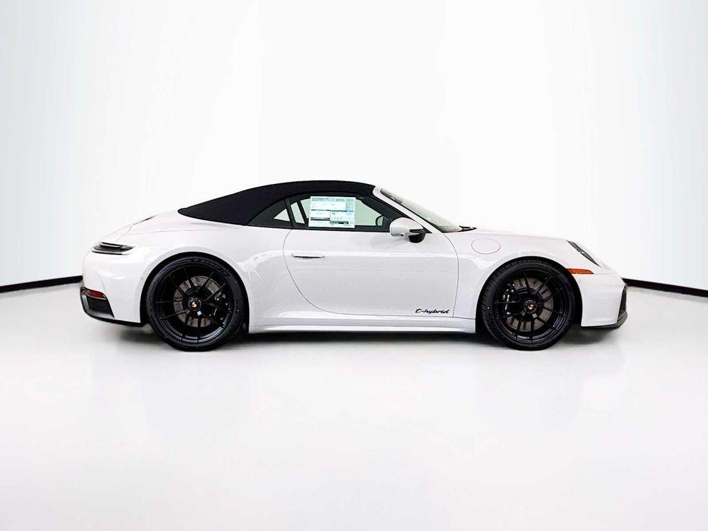 new 2026 Porsche 911 car, priced at $211,280