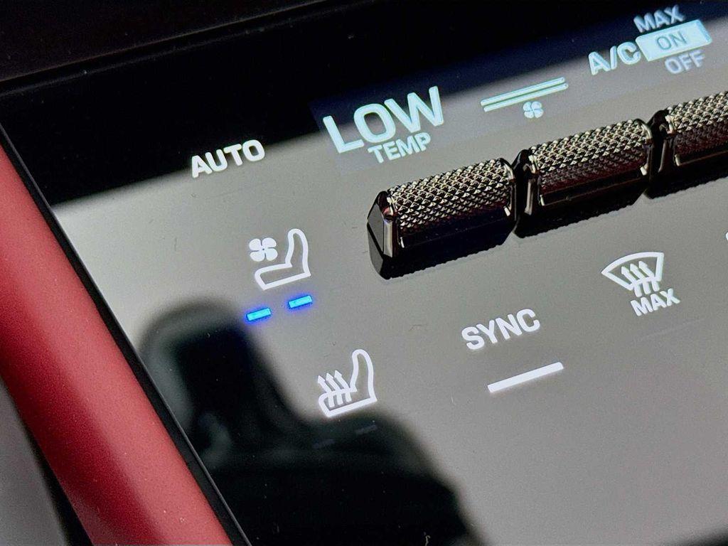 new 2025 Porsche Cayenne car, priced at $176,315