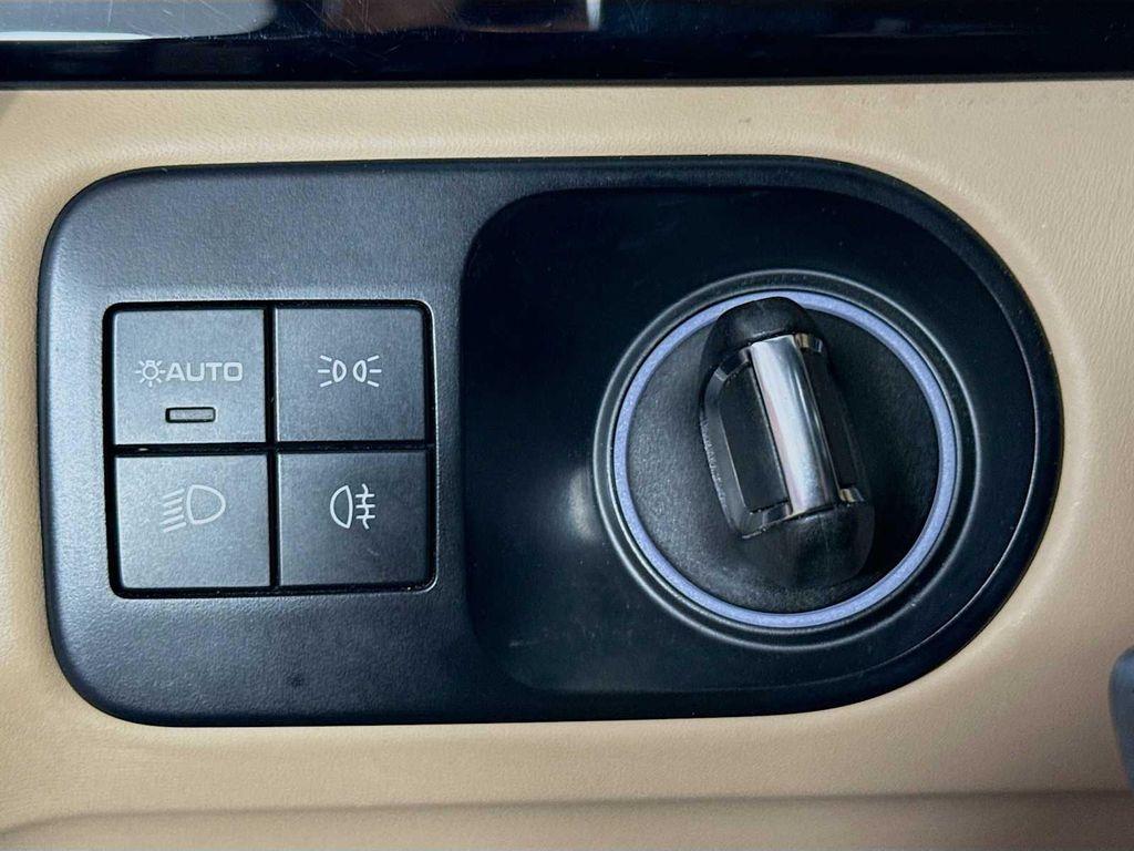 used 2022 Porsche Cayenne car, priced at $87,991