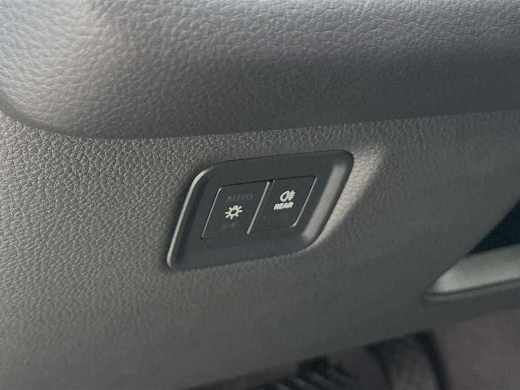 new 2026 Porsche Cayenne car, priced at $104,870