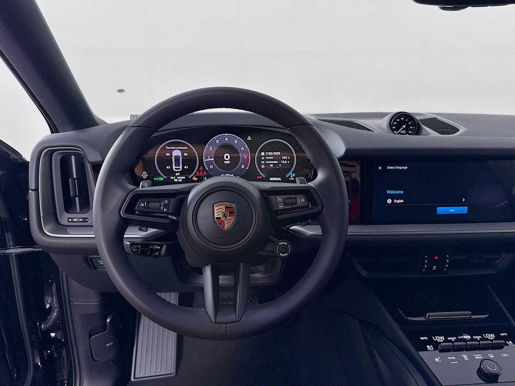 new 2025 Porsche Cayenne car, priced at $103,115