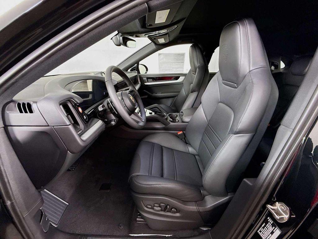 new 2025 Porsche Cayenne car, priced at $103,115