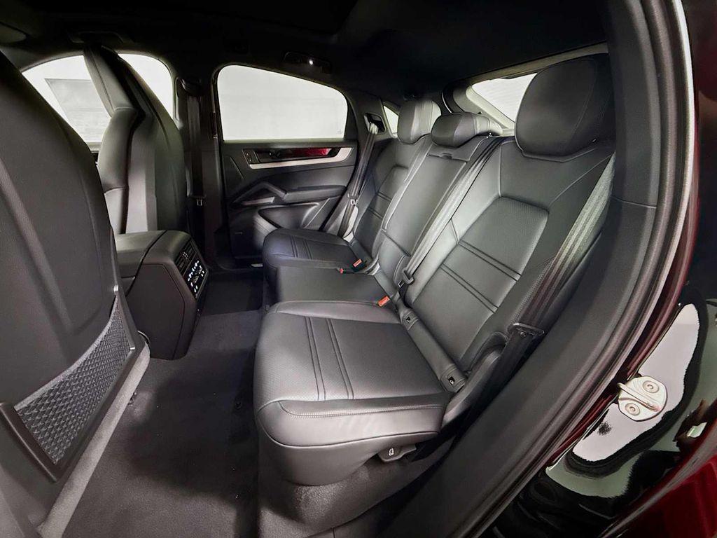 new 2025 Porsche Cayenne car, priced at $103,115