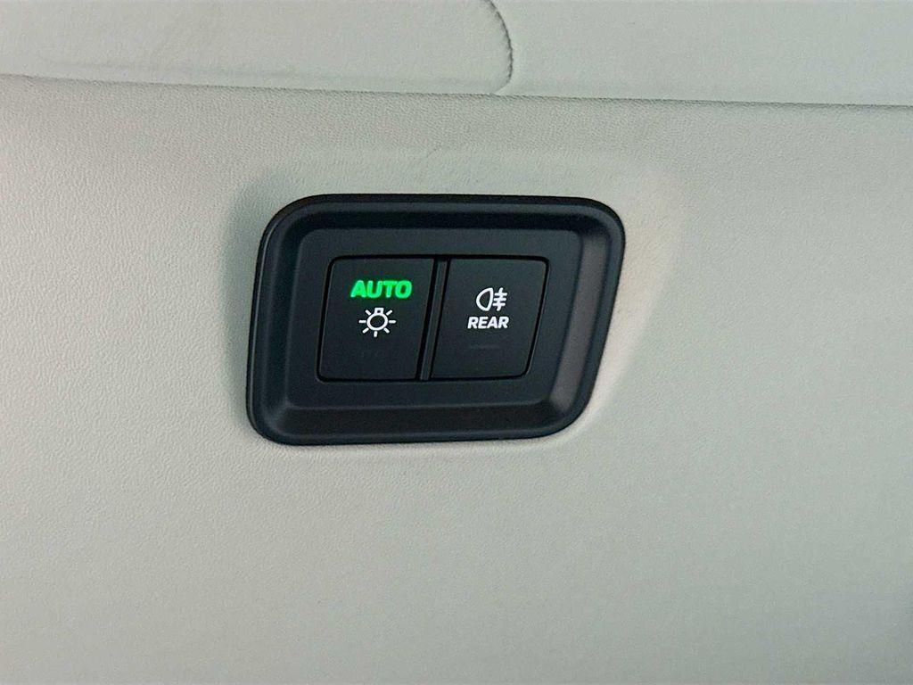 new 2025 Porsche Cayenne car, priced at $198,965